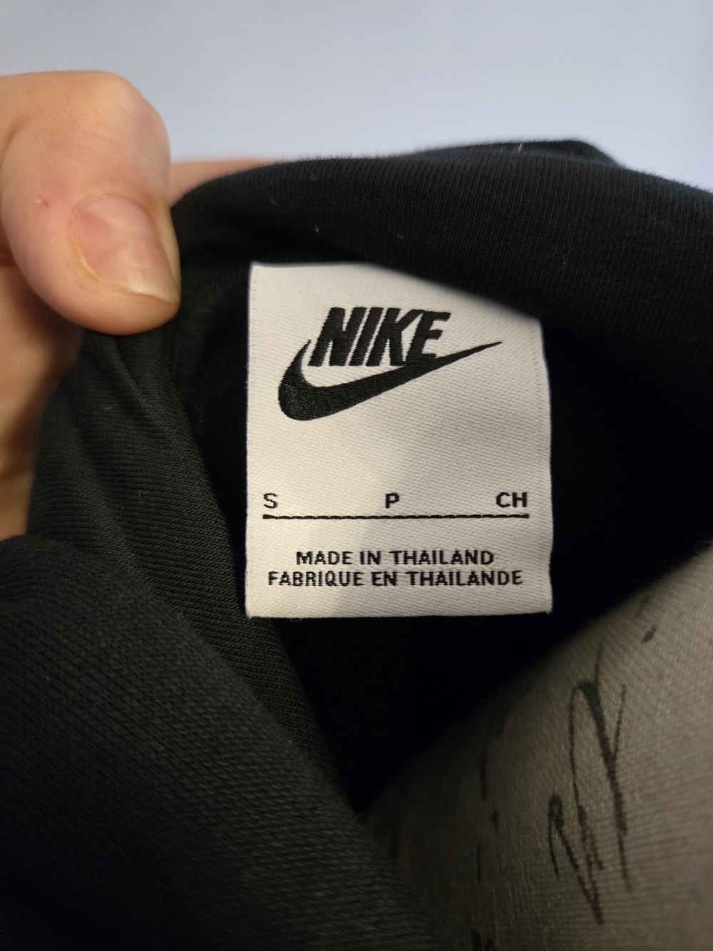 Nike Black Full-Zip Hoodie with Swoosh - Picture 6 of 6
